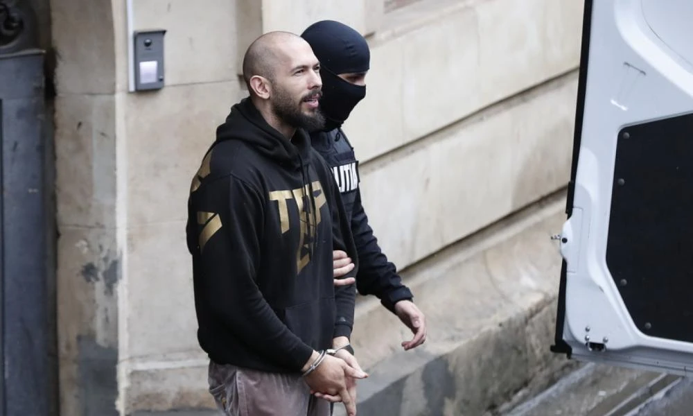 Υπόθεση Άντριου Τέιτ: Το Βουκουρέστι θα εκδώσει τον Βρετανό influencer μετά τη δίκη του